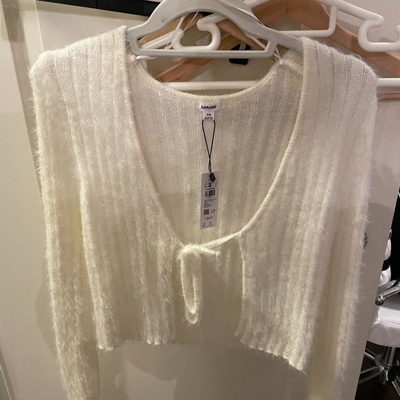 Fuzzy Front-Tie Crop Top Cardigan NWT Garage Fuzzy stretch knit front tie detail - Picture 2 of 6